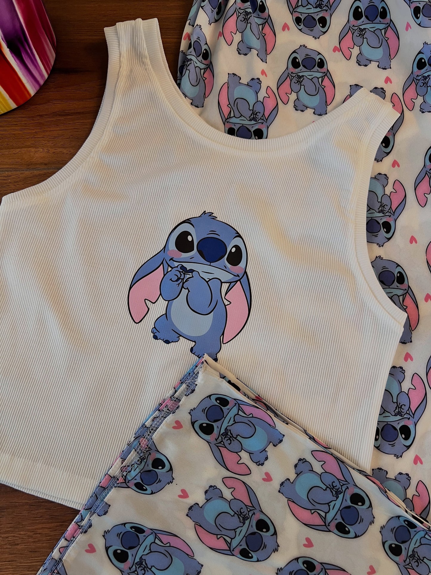 Women's 2-piece Disney Stitch Cute Cartoon Pattern Pajamas Home Clothes Strap Top+Elastic Shorts Off Shoulder Star Cartoon Print